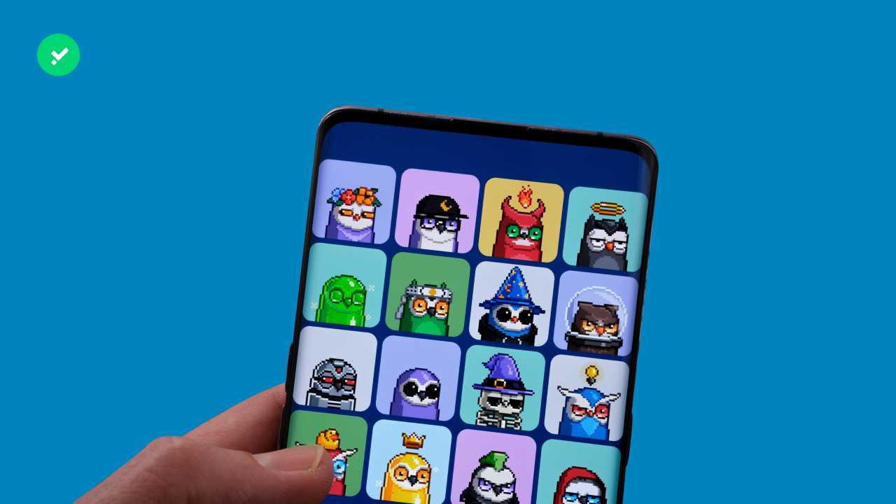 Moonbirds NFT staking