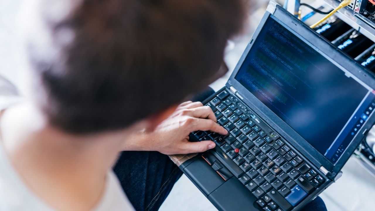 Uomo Sicurezza Bitcoin